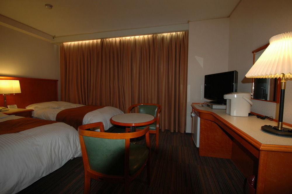 Takamatsu Terminal Hotel ภายนอก รูปภาพ